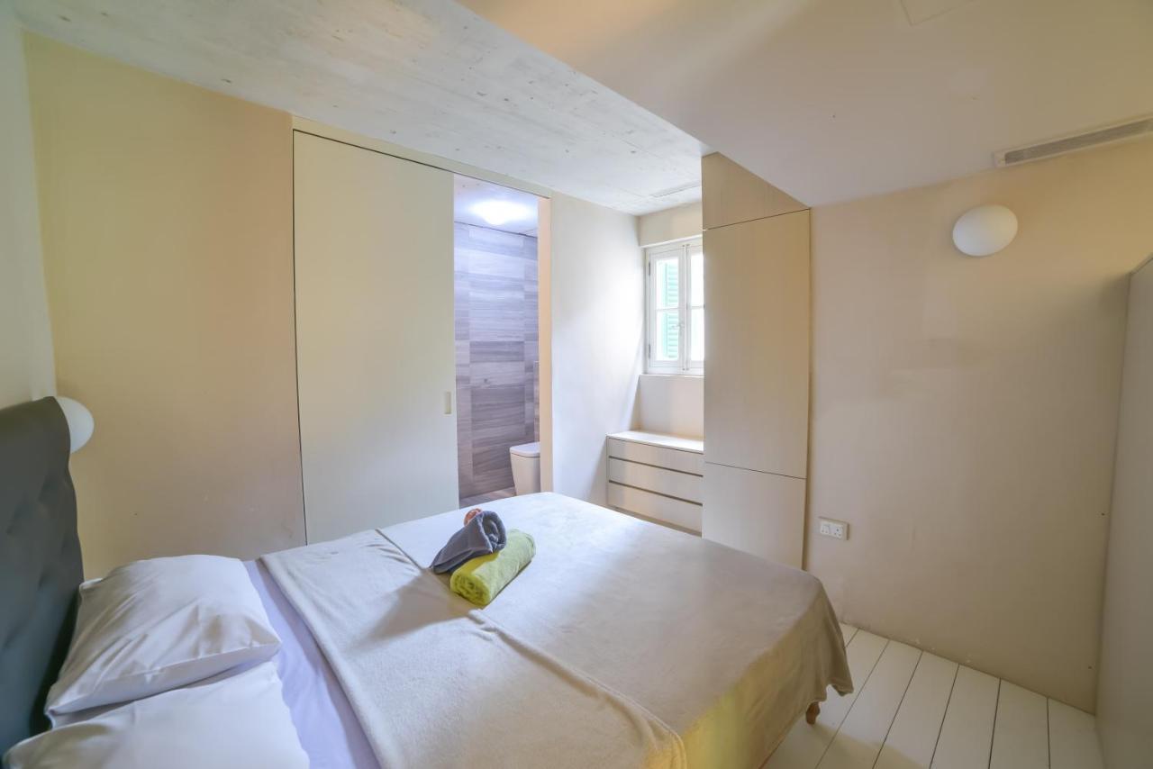 Af- Amethyst Flat Appartement Valletta Buitenkant foto